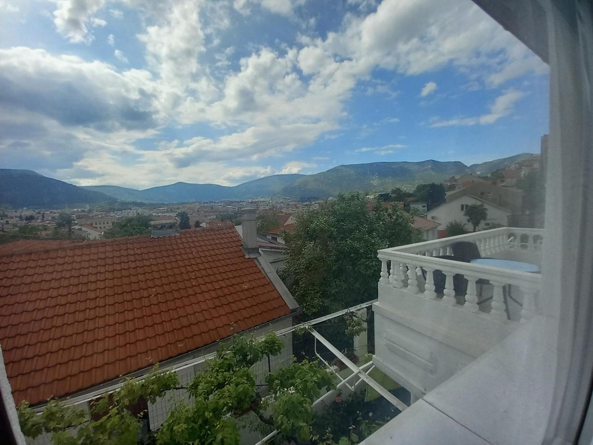 Hostel Dada Mostar Exterior foto